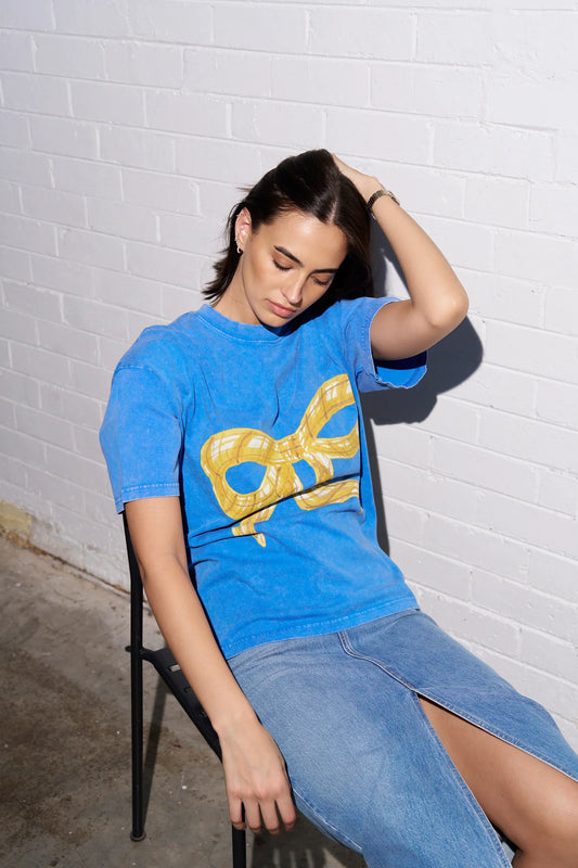 Big Bow Acid Wash Oversize Tee