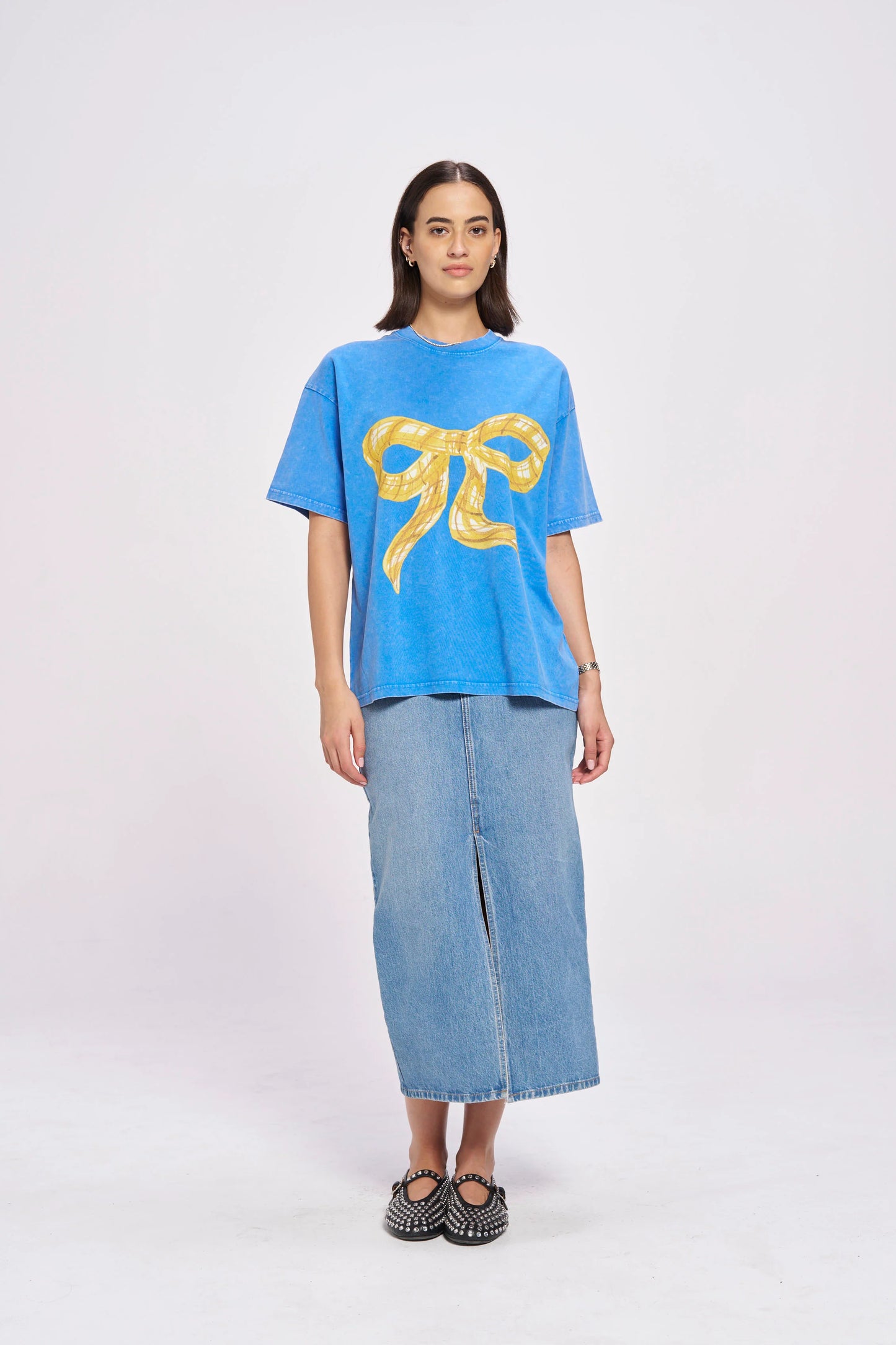Big Bow Acid Wash Oversize Tee