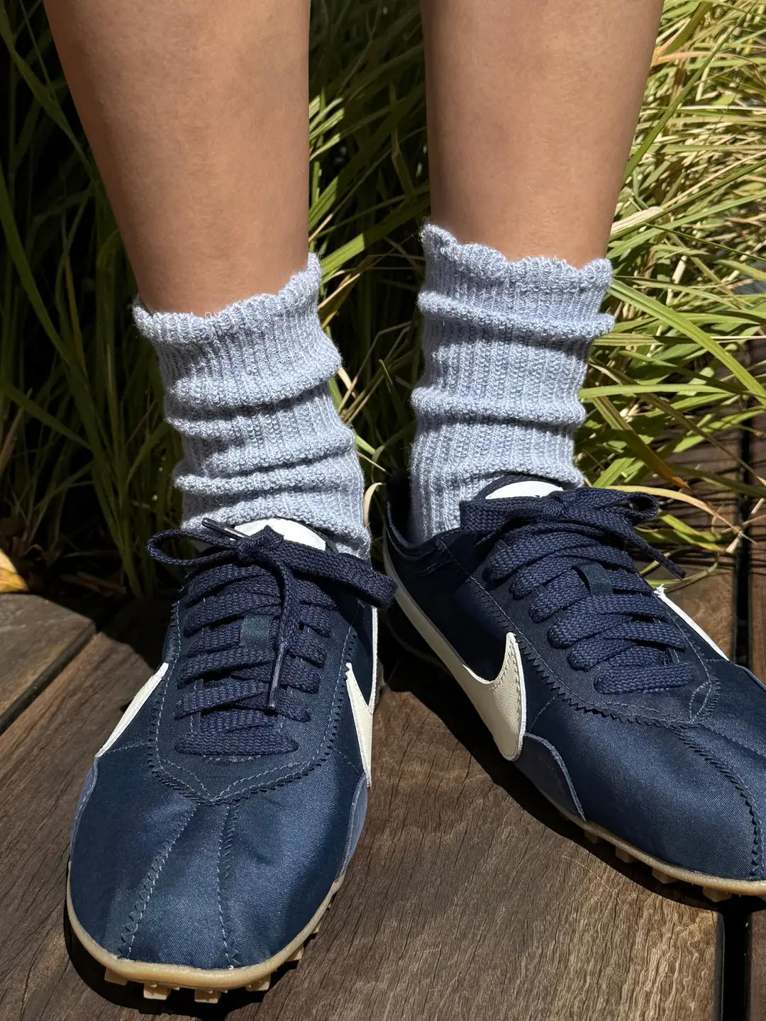 Linen Scallop Socks- Pale Blue