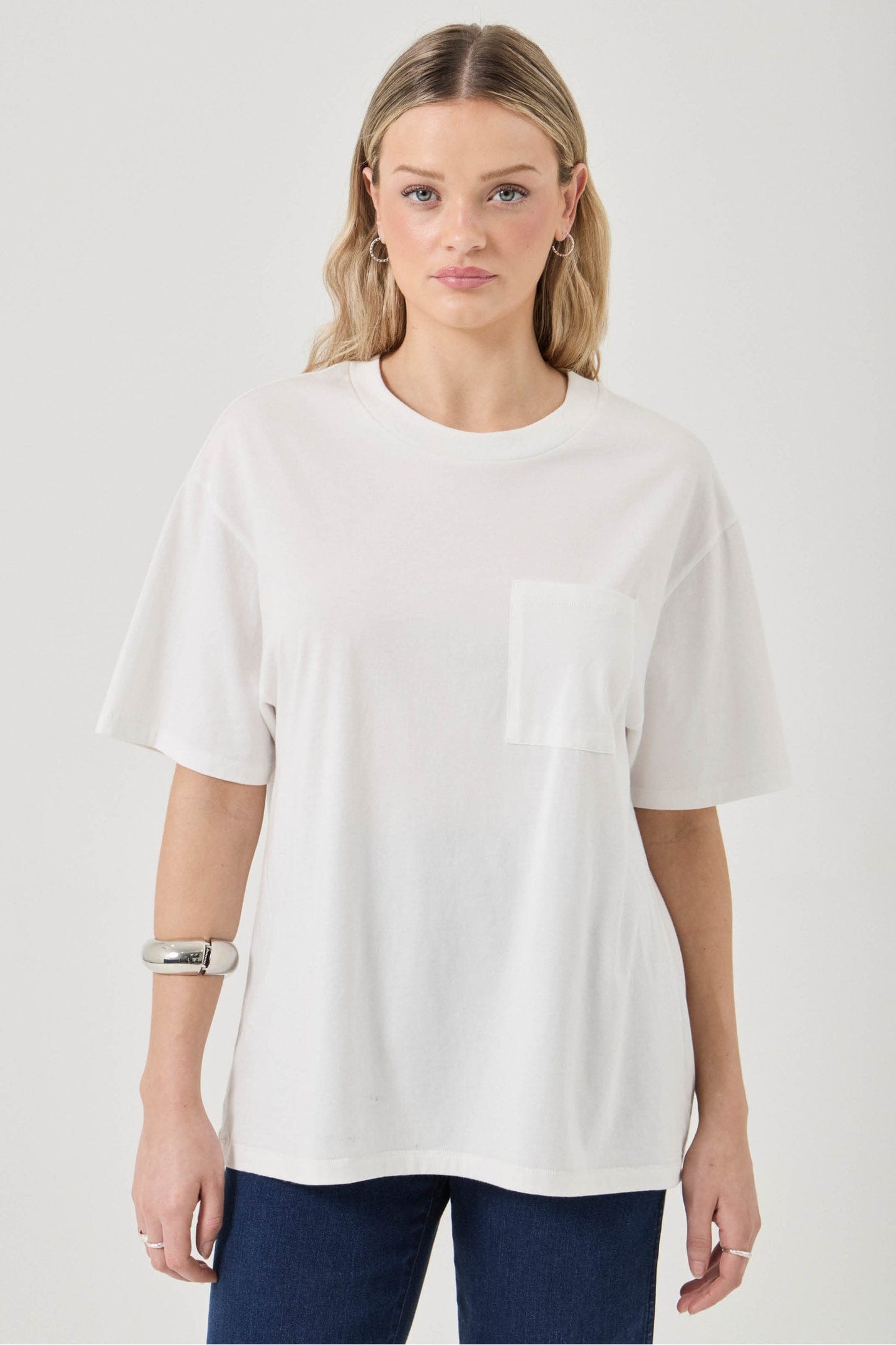 Off Duty Tee Vintage White