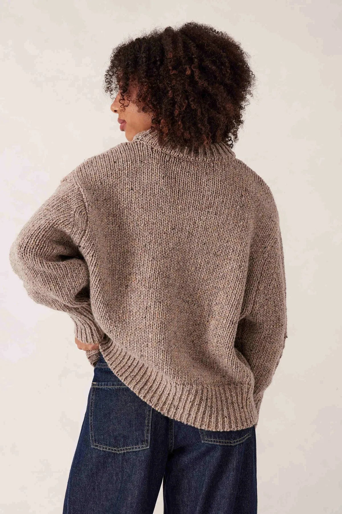 Lofty Knit Crew Taupe Fleck