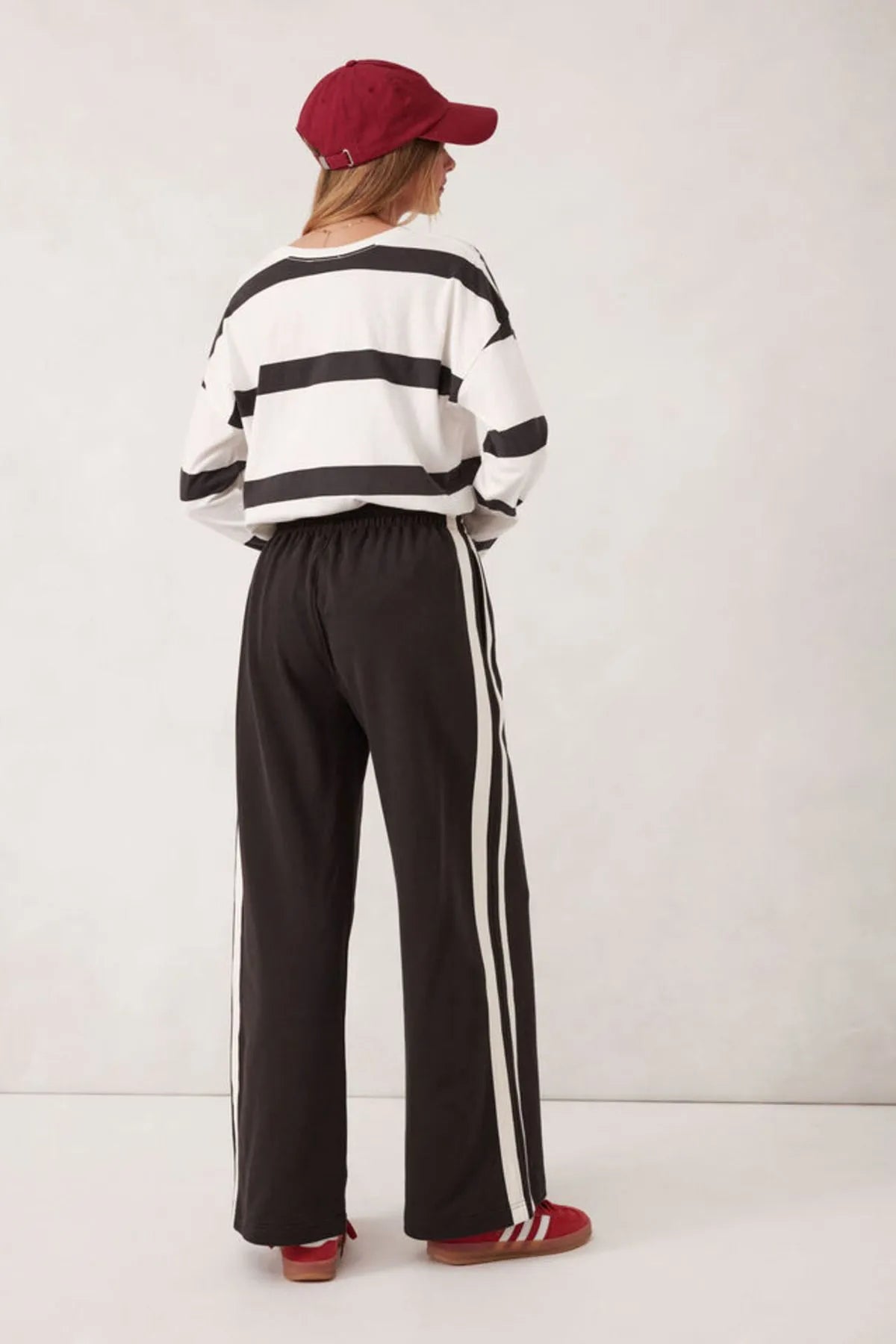 Gigi Wide Leg Terry Trackpant /Phantom Side Stripe