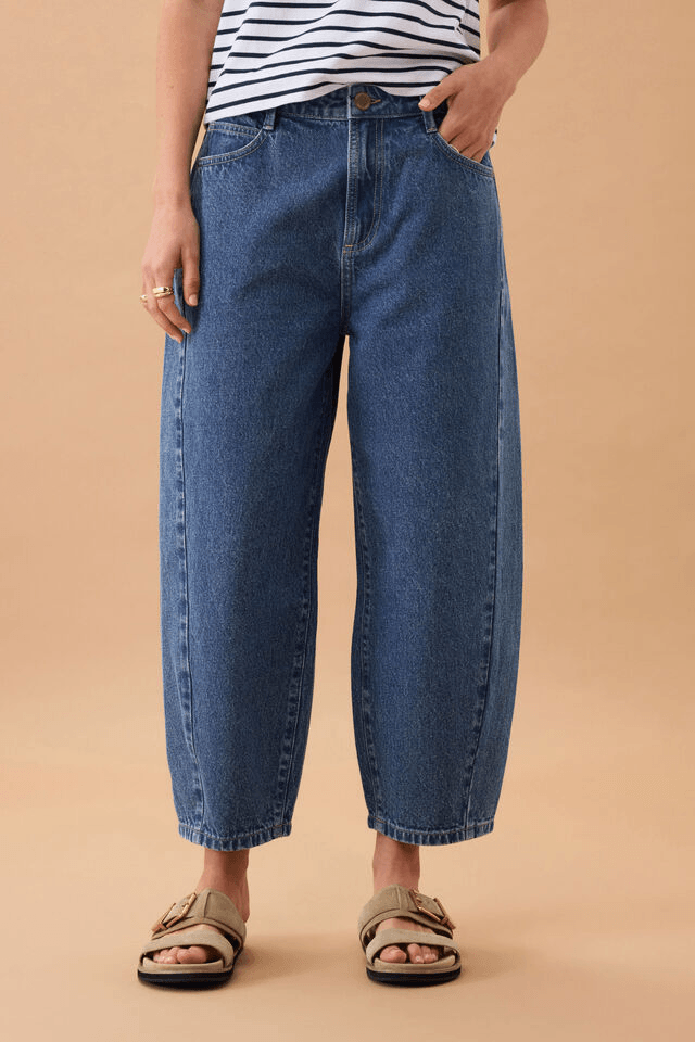Maggie Tapered Barrel Jean - Fresh  Indigo