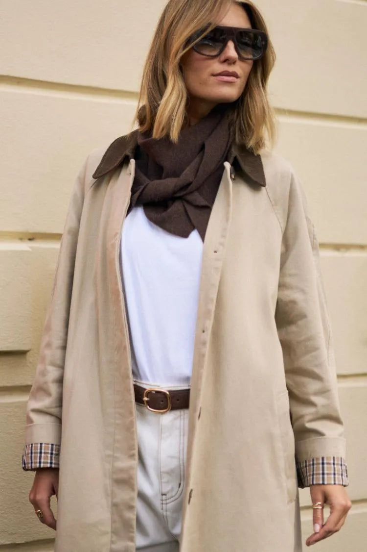 Sand Coat Toffee Choc Collar
