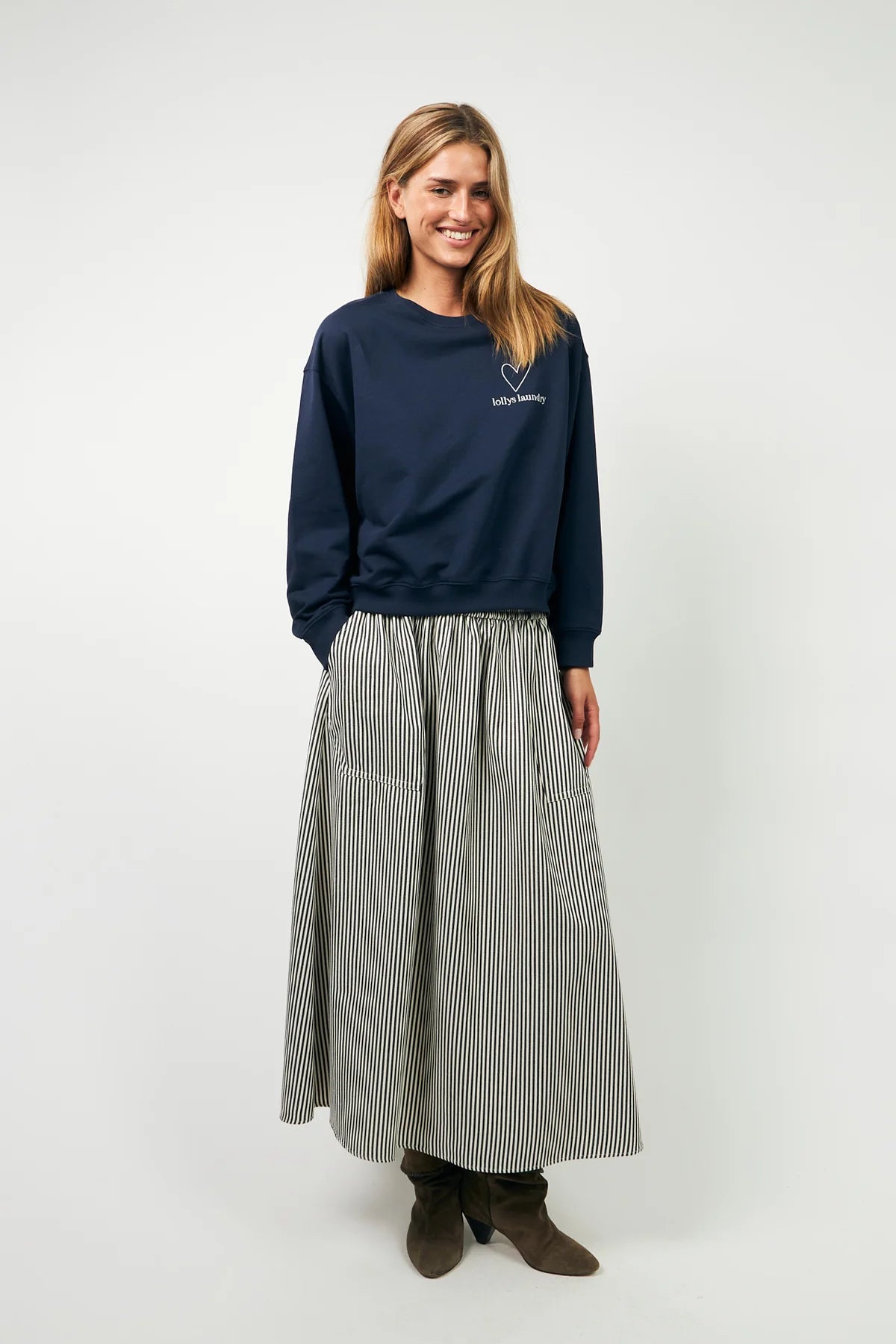 Akanell Maxi Skirt - Black
