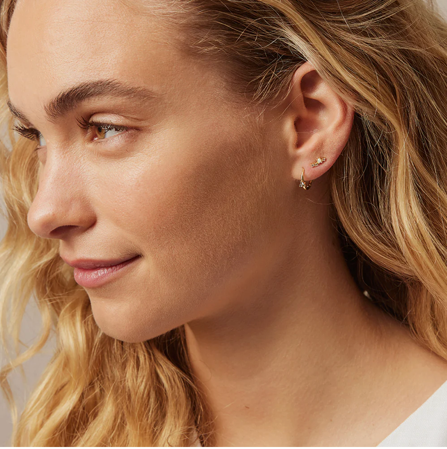 Leilani Studs