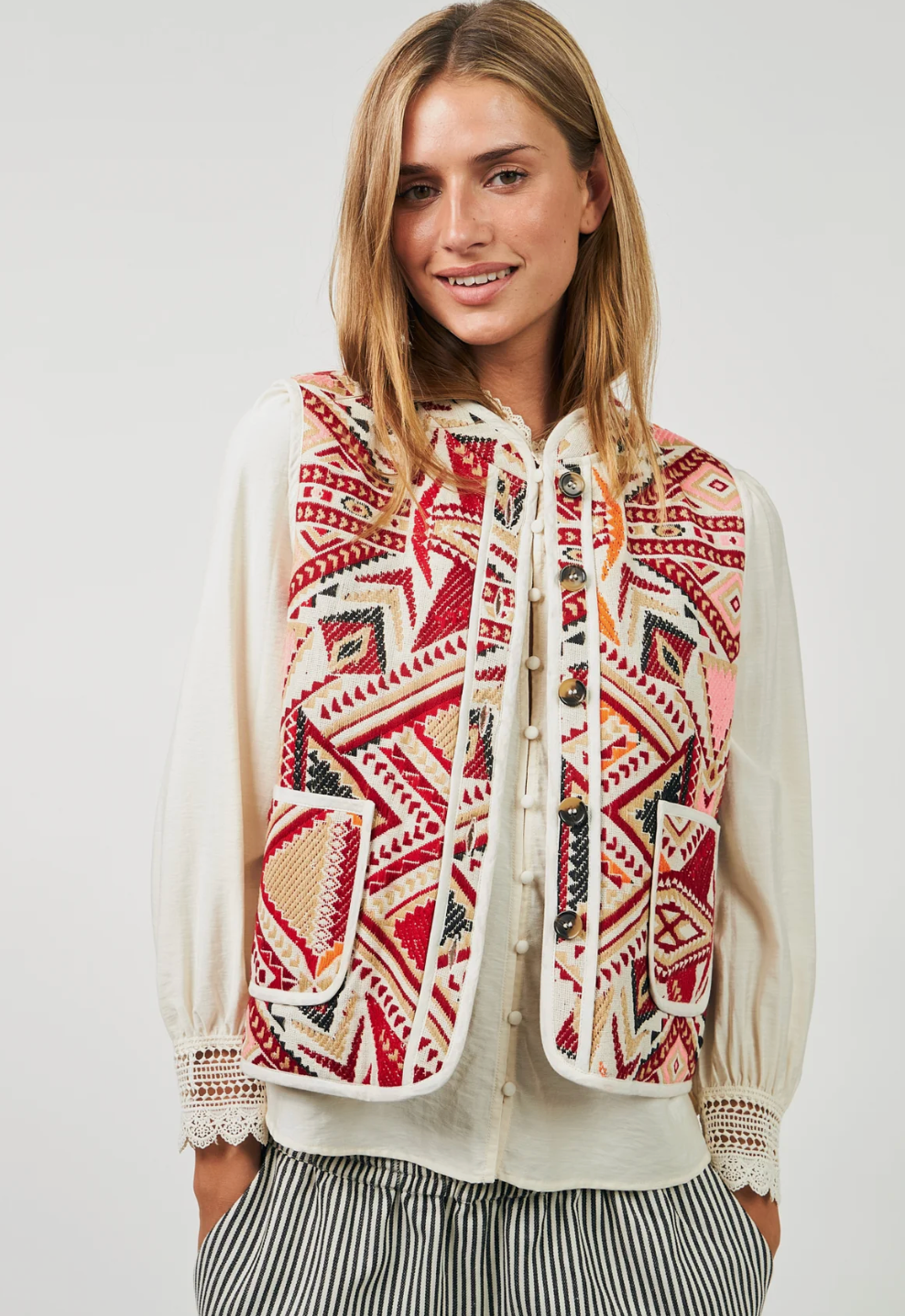 Cairoll Vest