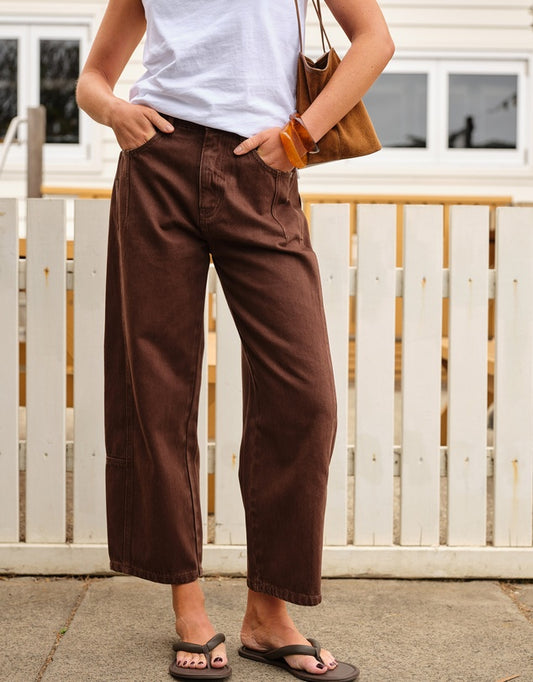 Demi Barrel Jean Chocolate