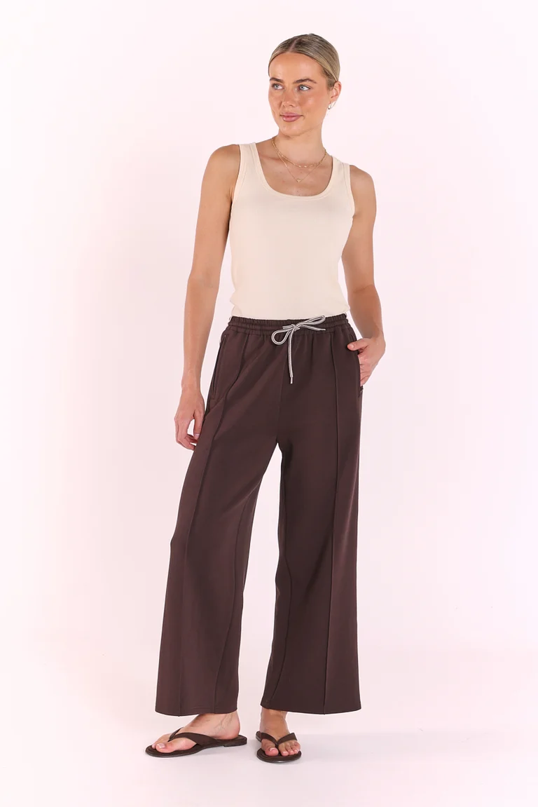 Noah Cropped Pant Luxe Dark Chocolate