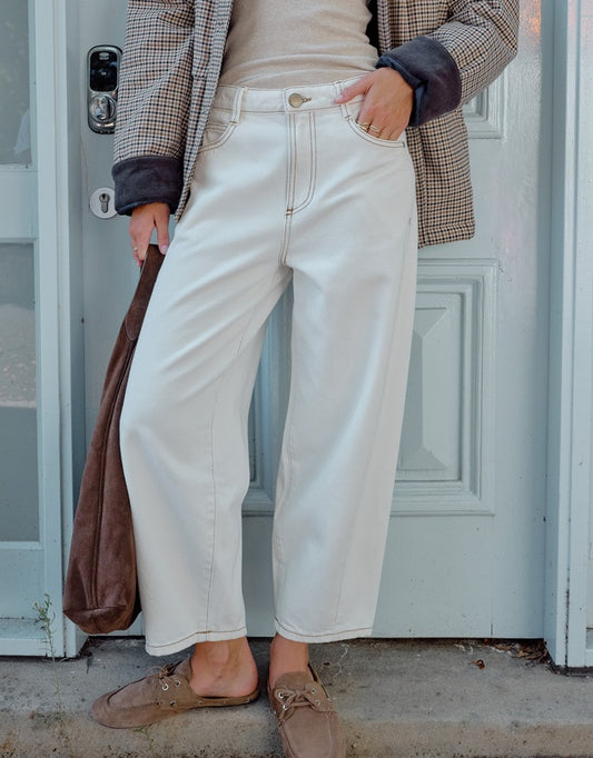 Maggie Tapered Barrel Jean - Fresh Ecru