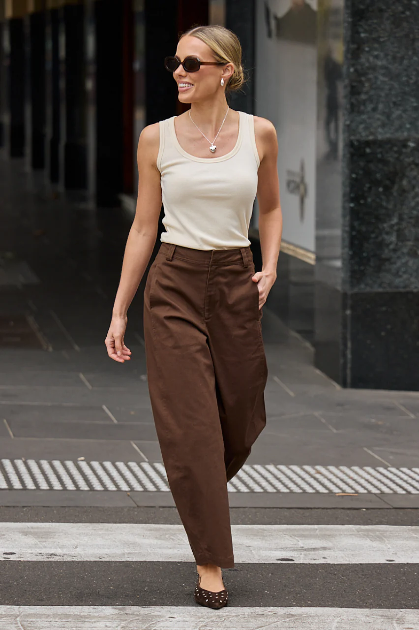 Charlie Barrel Pant Chocolate